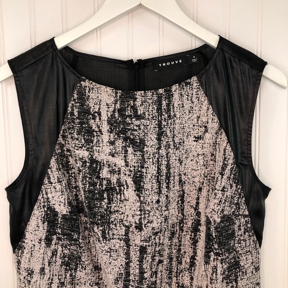 Trouve’ Women’s Mixed Material Sleeveless Top M - Picture 4 of 13